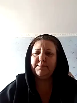 LockyCharm111 online show from February 19, 6:57 am