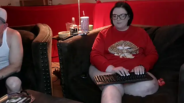 FreaksOffALeash3261 online show from February 21, 10:27 am