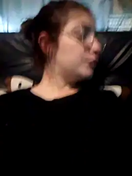 Luna33- online show from April 6, 8:43 pm