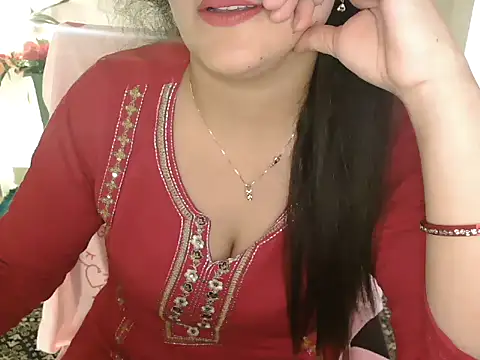  chitranshi online show from April 19, 6:13 am