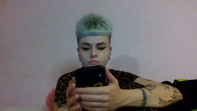 AlisaDear257 online show from March 31, 11:21 am