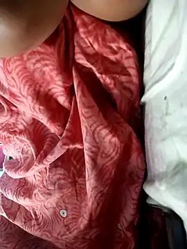 Hot-mohine online show from April 30, 8:57 pm