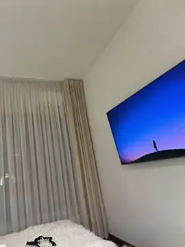 Angelinna xo online show from April 16, 8:08 pm