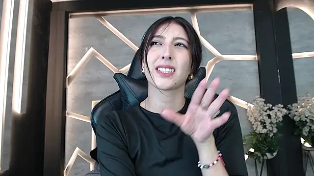 SinLickerr online show from February 27, 8:30 pm