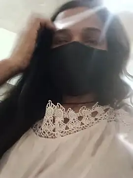 Desi Couple P online show from July 19, 1:30 am