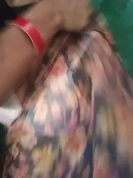 Desi Couple P online show from June 17, 1:23 pm