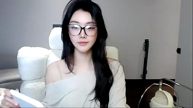 MedeLineayr online show from March 21, 5:29 pm