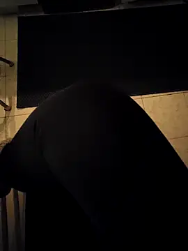 Ginevra01 online show from April 1, 6:49 pm