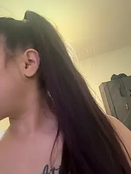 Vivike234 online show from February 12, 5:14 pm