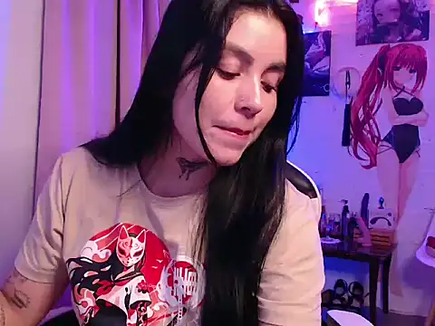 Snapshot of JanineRae chatting on March 11, 12:59 am JanineRae online show from March 11, 12:59 am