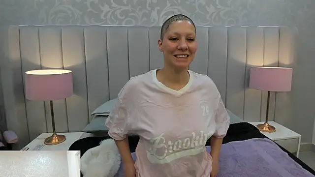 Raven1fox online show from February 28, 3:39 am