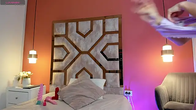 Justmia69 online show from April 16, 12:33 am