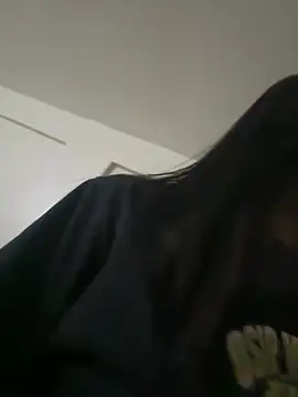 camillejoson online show from April 1, 3:53 pm