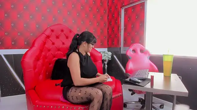 Lawuaifu11 online show from February 26, 7:46 pm