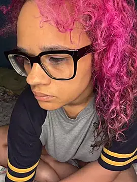 VelvetVixen 735 online show from June 3, 7:31 am