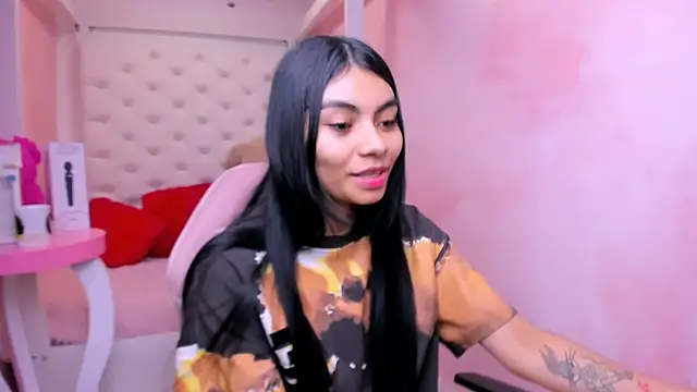 eimmy  skinny online show from March 27, 8:26 am