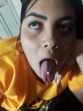 CubanaCulonaxxx online show from February 22, 7:31 am