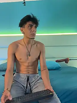 abrilandjulian online show from March 10, 12:20 pm