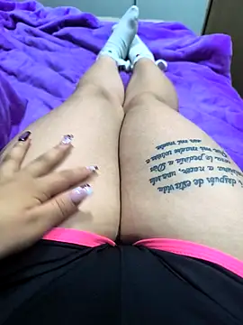 Bloom Dahlia online show from March 31, 2:55 am