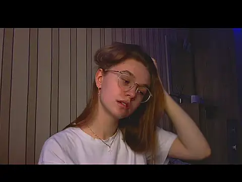 melissashineee online show from February 19, 10:04 am