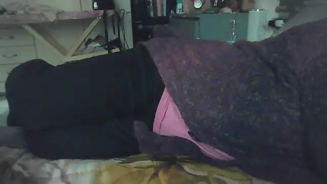 luanahot1 online show from February 24, 1:32 pm