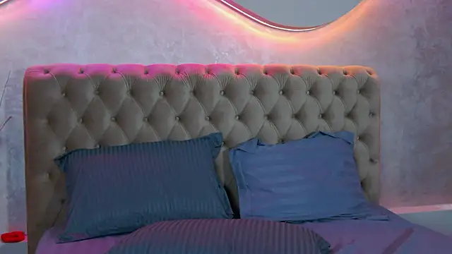 AmberVonDe online show from February 14, 8:44 pm