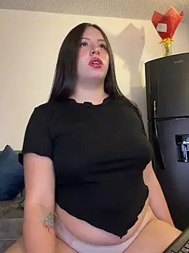 Sofi Collinss online show from April 8, 2:24 am