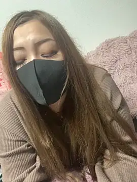 ran cha  online show from March 30, 1:44 pm