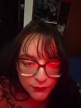 daphneev online show from May 11, 7:54 am
