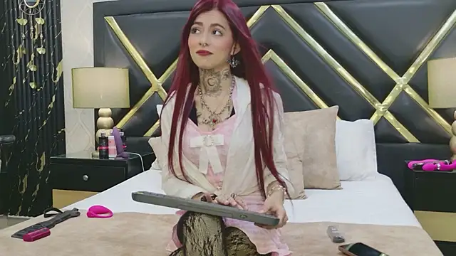 AntonellaEscudero online show from March 10, 7:40 pm