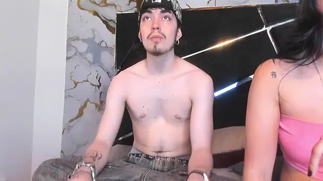 Couple In Heat online show from March 16, 8:46 pm