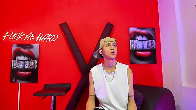 BOYS PLAY online show from March 24, 7:14 am