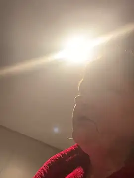 Roxie6989 online show from April 23, 12:29 pm