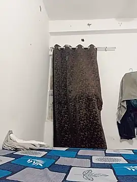 liliy 00 online show from August 4, 4:46 pm