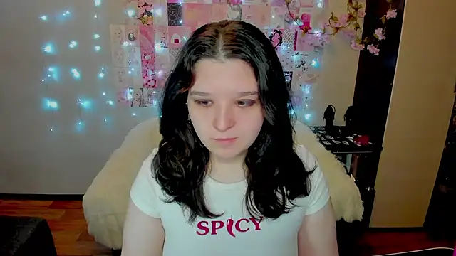 Kate Acid online show from April 18, 11:15 pm