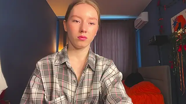 Anna Kare online show from April 1, 9:10 am