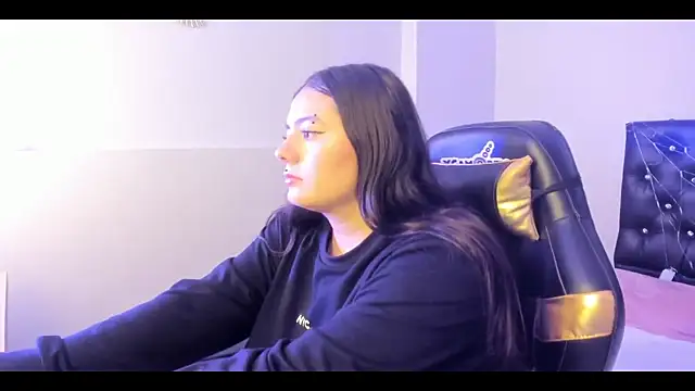 vanessagp online show from February 18, 11:53 am