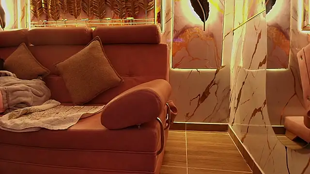 SilkNyx online show from February 19, 8:29 pm