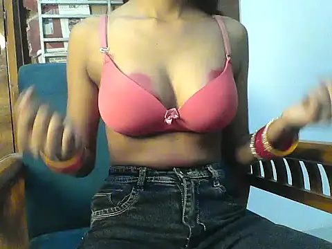 Rani1993 online show from March 9, 4:32 pm