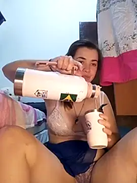 miagoddess88 online show from March 5, 11:44 pm