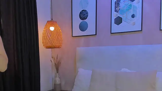 AnnyCruise149 online show from April 10, 6:47 pm