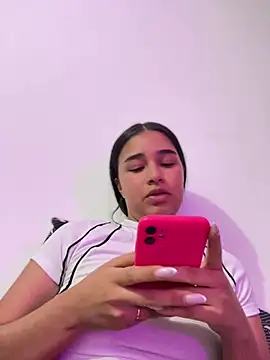 I Samanthaa online show from February 22, 6:58 am