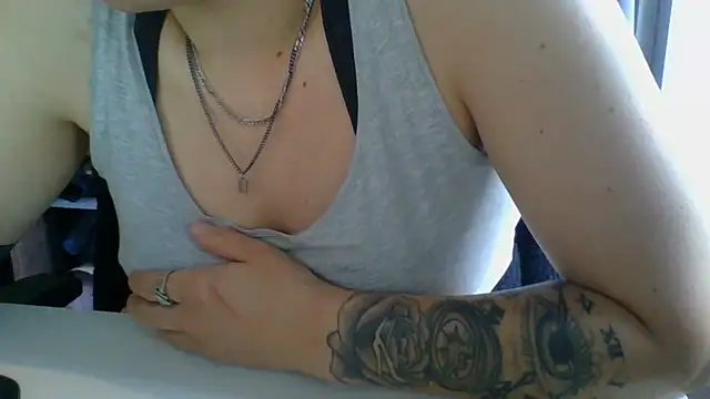 Geileboef28 online show from July 19, 6:04 am