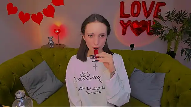 foreversleepyhead online show from February 26, 11:53 am