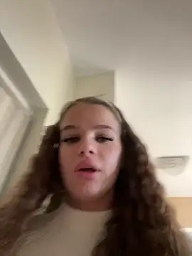 clarabarness15 online show from March 12, 7:22 am