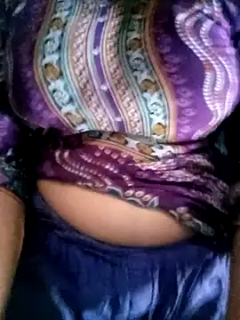 BreezySexyGirl69 online show from May 6, 7:34 am