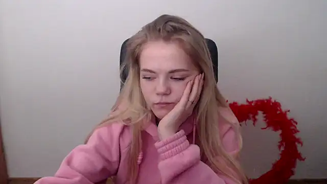 FoxiLana online show from February 18, 10:14 am