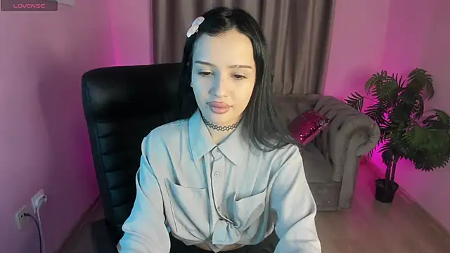 CamillaStars online show from March 2, 1:51 pm