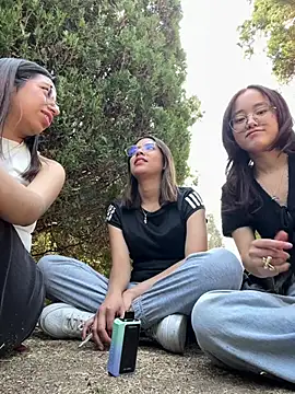 mila699  online show from March 3, 8:04 pm