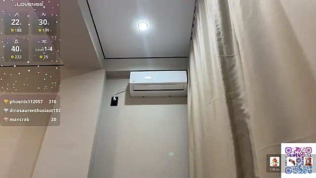 Sweet BerryBabe online show from April 28, 2:27 am